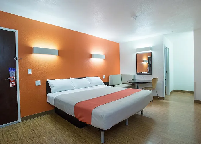 The Ellsworth Hotel, An Ascend Collection Hotel