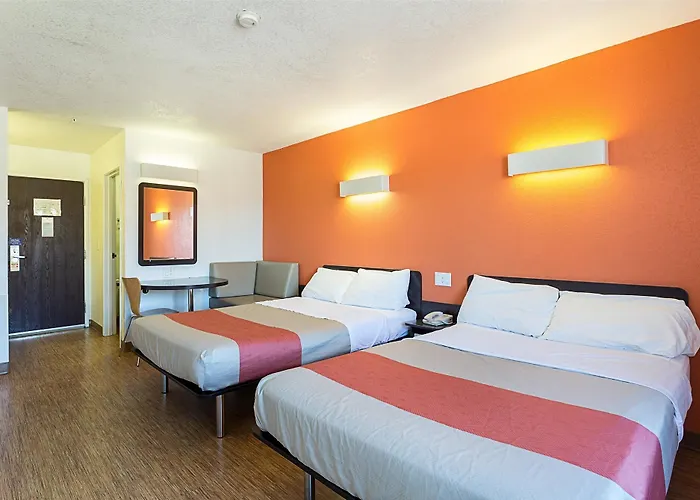 The Ellsworth Hotel, An Ascend Collection Hotel 5*