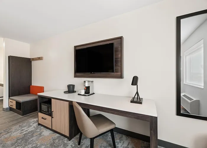 The Ellsworth Hotel, An Ascend Collection Hotel Williams