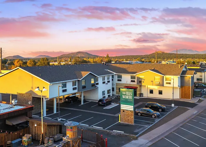 Hotel The Ellsworth Hotel, An Ascend Collection 5*